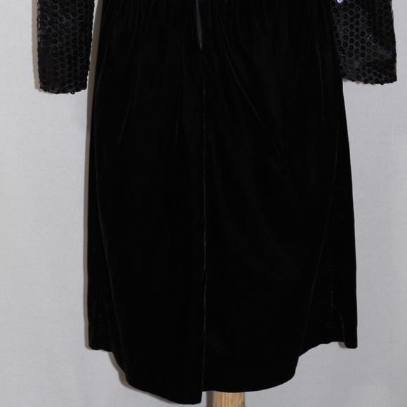 Cachet By Bari Protas Black Sequin Suede Dress - Picture 10 of 12